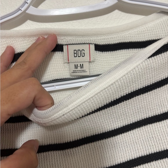 Urban Outfitters BDG long sleeve - Picture 2 of 4